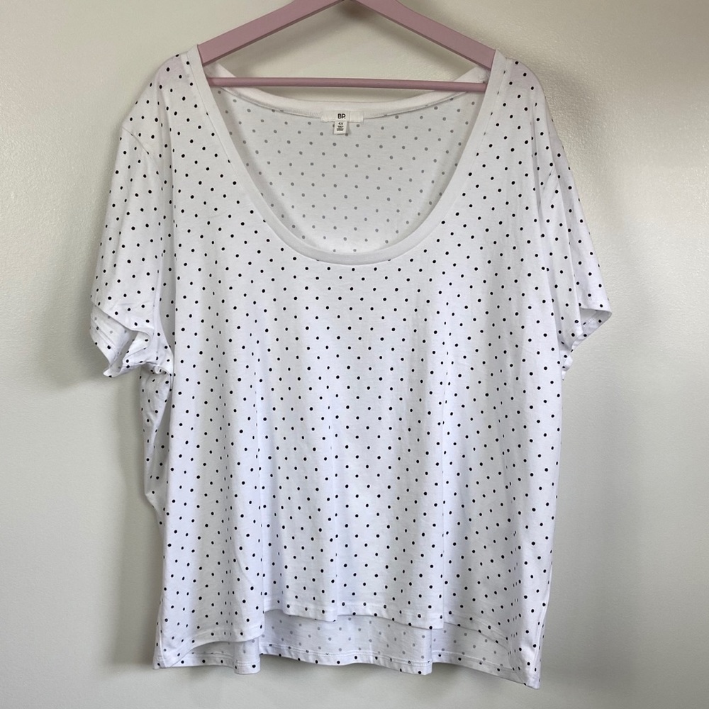 New BP 4X scooped neck white / black polka dot top